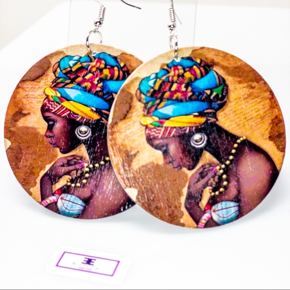 Queen Mother Hoops